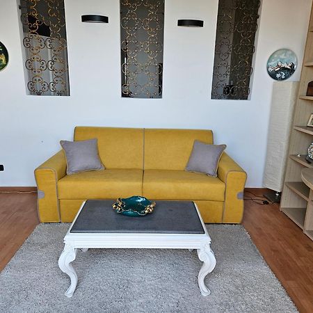 Sciala' Two Apartment Taormina Bagian luar foto